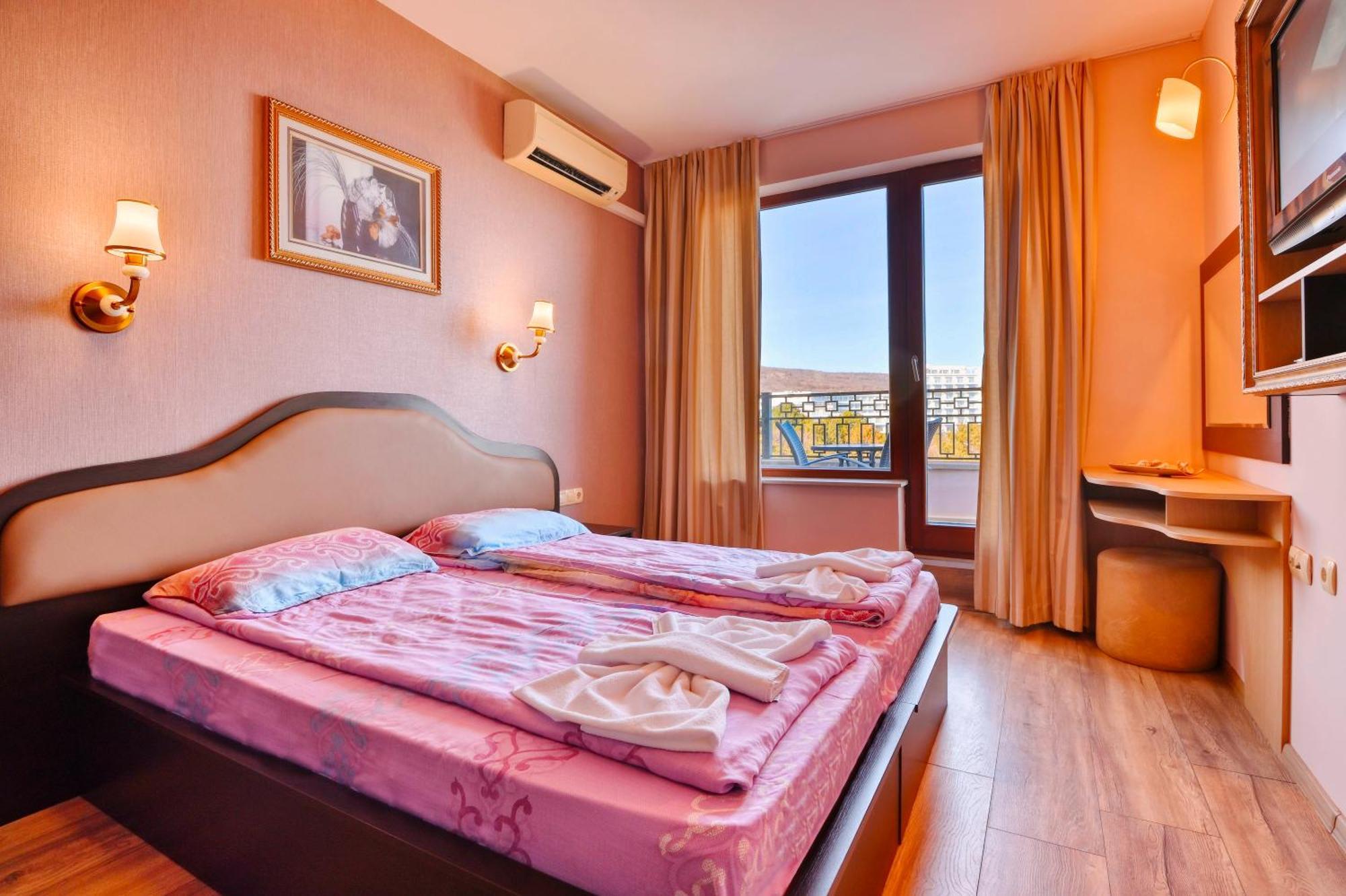 Luxury Apartment Zlatna Kotva Zlatni pjasătsi Eksteriør bilde
